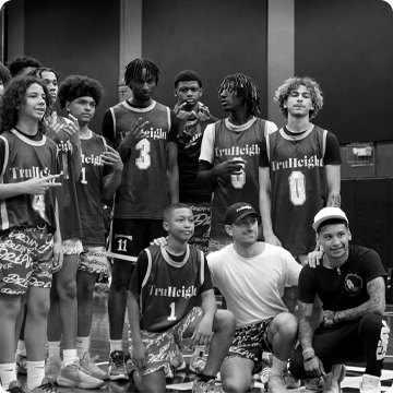 Spectacular Dunks and Rising Stars at Arizona Tryouts